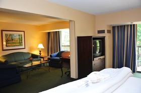 Fort Magruder Hotel, Trademark Collection by Wyndham