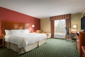 Hampton Inn & Suites Williamsburg-Central
