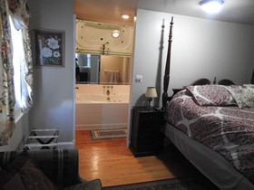 Magnolia Manor Bed and Breakfast Inn