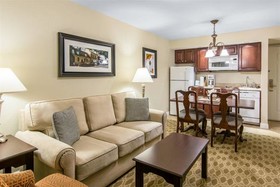 Bluegreen Vacations Patrick Henry Square, Ascend Resort Collection