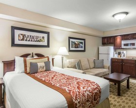 Bluegreen Vacations Patrick Henry Square, Ascend Resort Collection