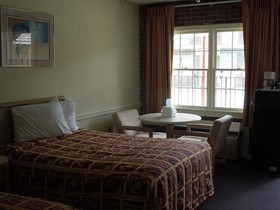 Capt. John Smith Inn