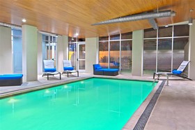 La Quinta Inn & Suites by Wyndham Winchester