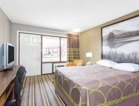 Super 8 by Wyndham Wytheville