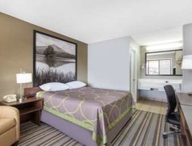 Super 8 by Wyndham Wytheville