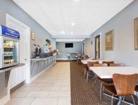 Super 8 by Wyndham Wytheville
