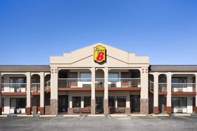 Super 8 by Wyndham Wytheville