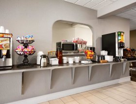 Super 8 by Wyndham Wytheville