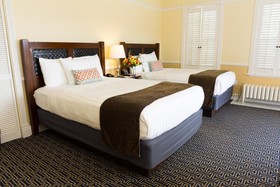 Majestic Inn & Spa