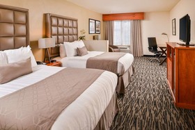 Best Western Plus Mountain View Auburn Inn