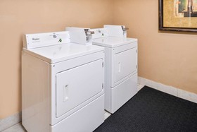 Best Western Plus Mountain View Auburn Inn