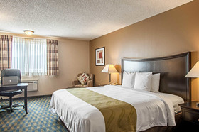 Comfort Inn & Suites Pacific - Auburn