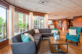 Comfort Inn & Suites Pacific - Auburn