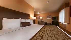 The Marshall Suites