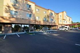 Best Western Plus Battle Ground Inn & Suites