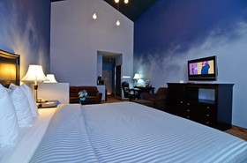 Best Western Plus Battle Ground Inn & Suites