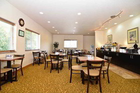 Best Western Plus Battle Ground Inn & Suites