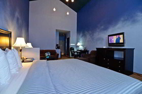 Best Western Plus Battle Ground Inn & Suites