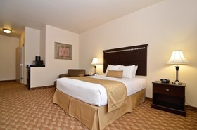 Best Western Plus Battle Ground Inn & Suites