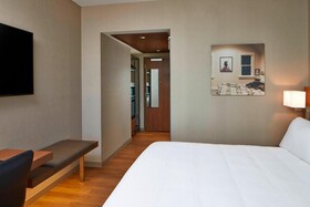 AC Hotel Seattle Bellevue/Downtown