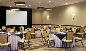 Embassy Suites by Hilton Seattle Bellevue