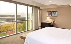 Embassy Suites by Hilton Seattle Bellevue