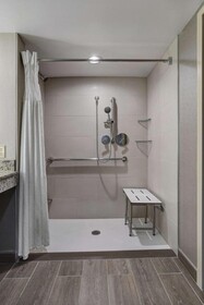 Embassy Suites by Hilton Seattle Bellevue