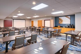 Fairfield Inn & Suites Seattle Bellevue/Redmond