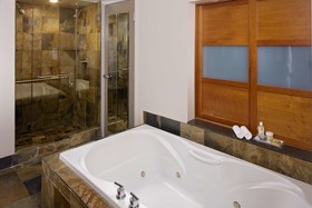Chrysalis Inn & Spa B&B
