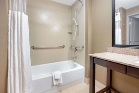 La Quinta Inn & Suites by Wyndham Bellingham
