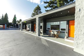 Heliotrope Hotel