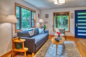 Sehome Garden Inn