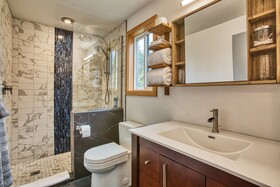 Sehome Garden Inn