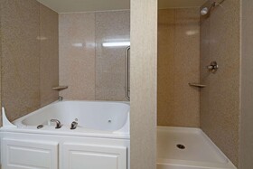 Hampton Inn & Suites Bremerton