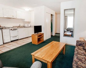 Quality Inn & Suites Bremerton
