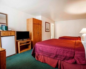 Quality Inn & Suites Bremerton