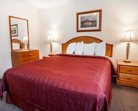 Quality Inn & Suites Bremerton