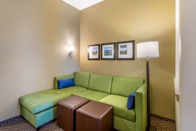 Comfort Suites Burlington Near I-5