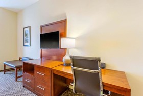Comfort Suites Burlington Near I-5