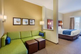 Comfort Suites Burlington Near I-5