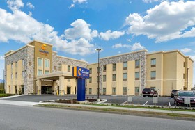 Comfort Suites Burlington Near I-5