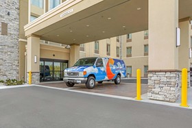 Comfort Suites Burlington Near I-5