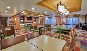 Fairfield Inn & Suites Burlington