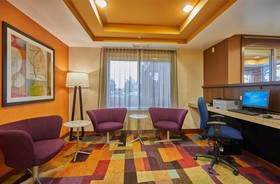 Fairfield Inn & Suites Burlington