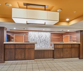 Fairfield Inn & Suites Burlington