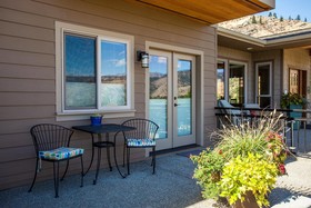 Cascade Valley Inn