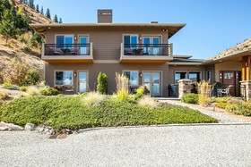 Cascade Valley Inn