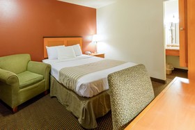OYO Hotel Chehalis I-5 South