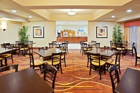 Holiday Inn Express & Suites Chehalis-Centralia