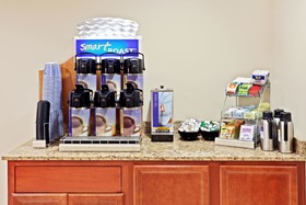 Holiday Inn Express & Suites Chehalis-Centralia